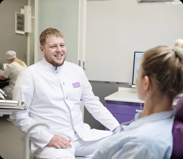 men_doctor_smile